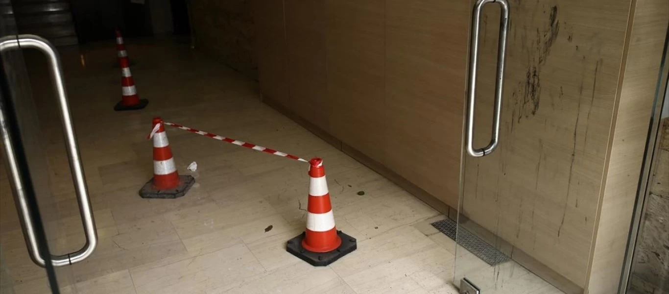 Επίθεση με οξύ: Ο πρώην σύντροφος της 34χρονης Ιωάννας «έδειξε» συγγενικό της πρόσωπο